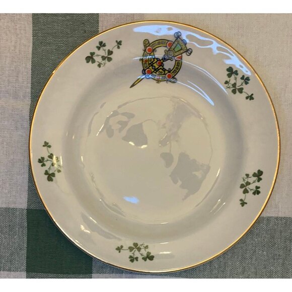 Vintage Carrigaline Pottery Coffee Tea Mug Small Bread Butter Plate Shamrock Set - Picture 3 of 3